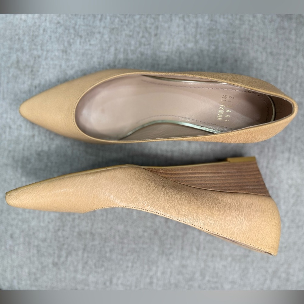 Stuart Weitzman Tan Wedges. Size 7